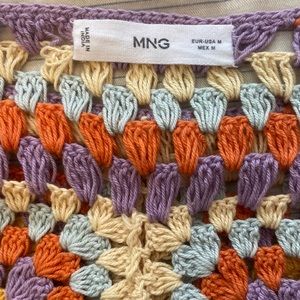 MNG —Mango cropped, crocheted sweater